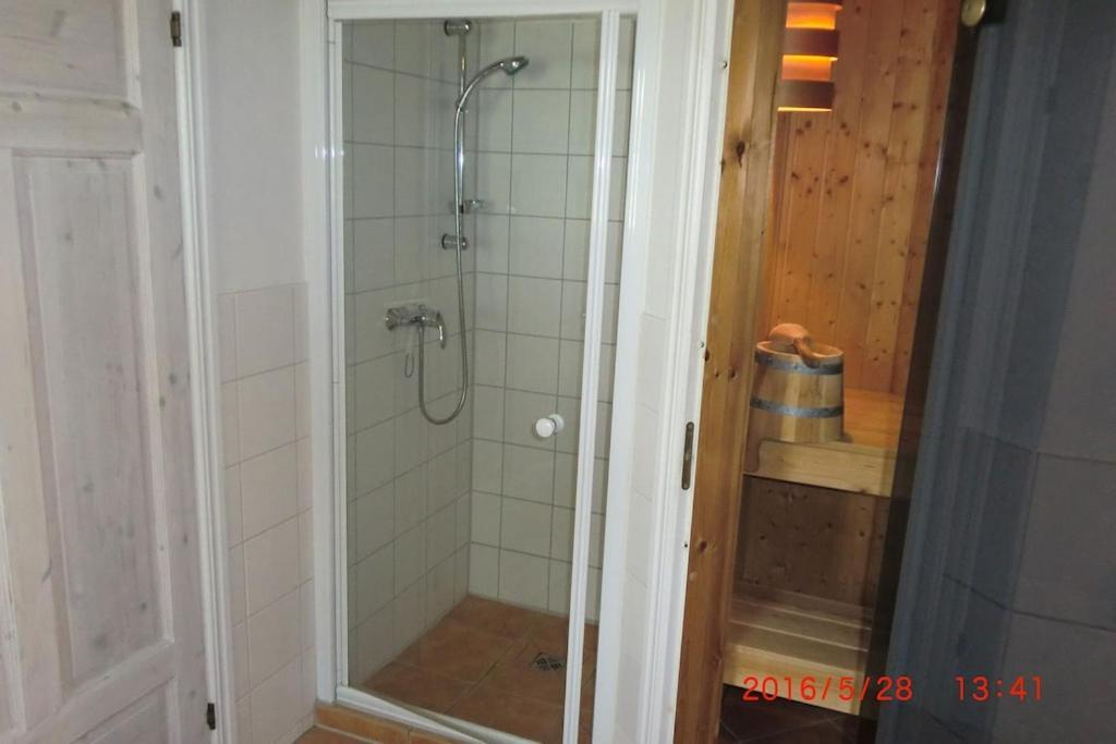 Ferienhaus Mit Wasserterrasse - Mit Sauna Und Kamin - Inklusive Nebenkosten Wendisch Rietz Extérieur photo